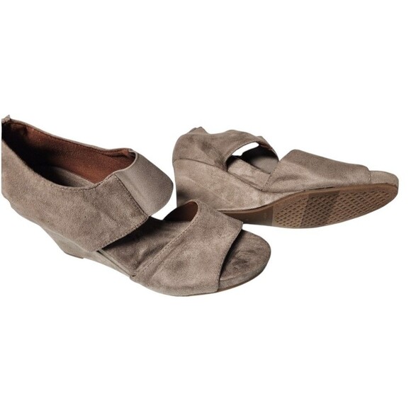 Aerosoles Purdy Dress Wedge Heels Size 9 NWT Comfort - Picture 4 of 11